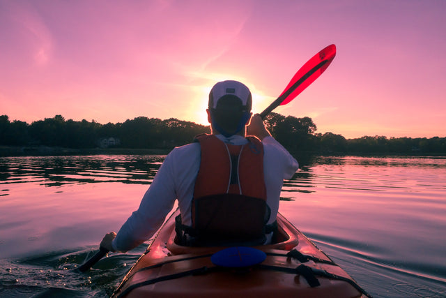 kayaking.jpg__PID:13ad4f8b-0472-4cc1-817c-f6fb192f76f7